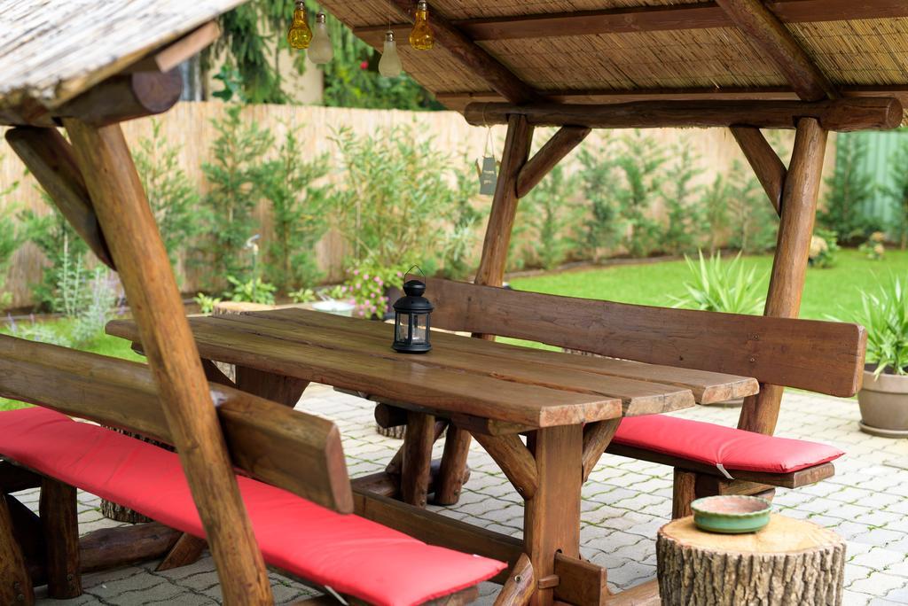 Zoeldbarat Vendeghaz Hotel Nyiregyhaza Luaran gambar